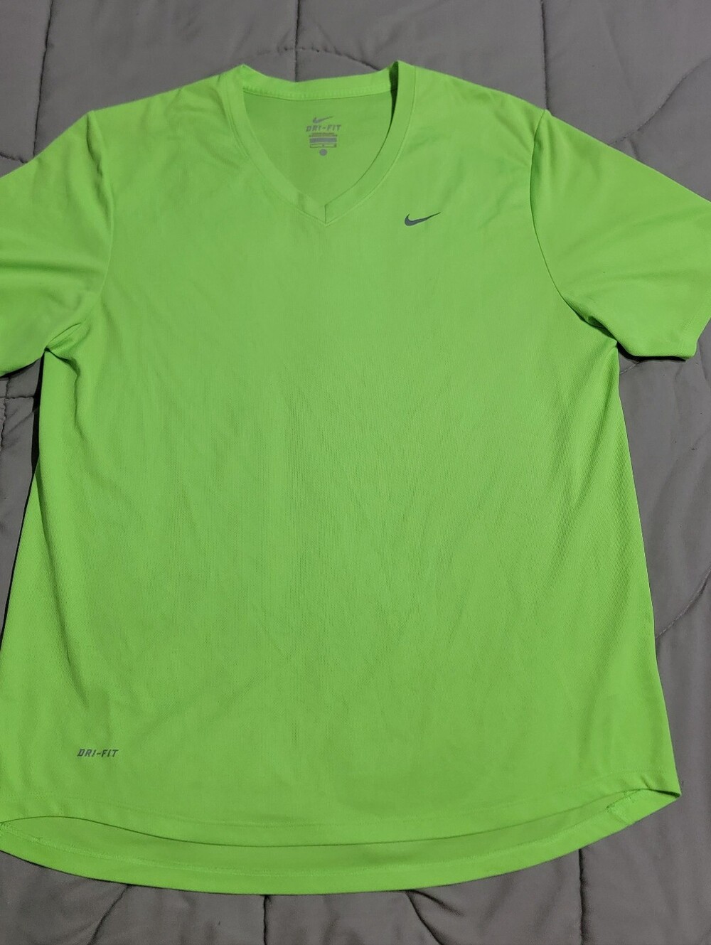 Nike Dri-Fit Safety Neon Green Short Sleeve Athletic Shirt - Size Large